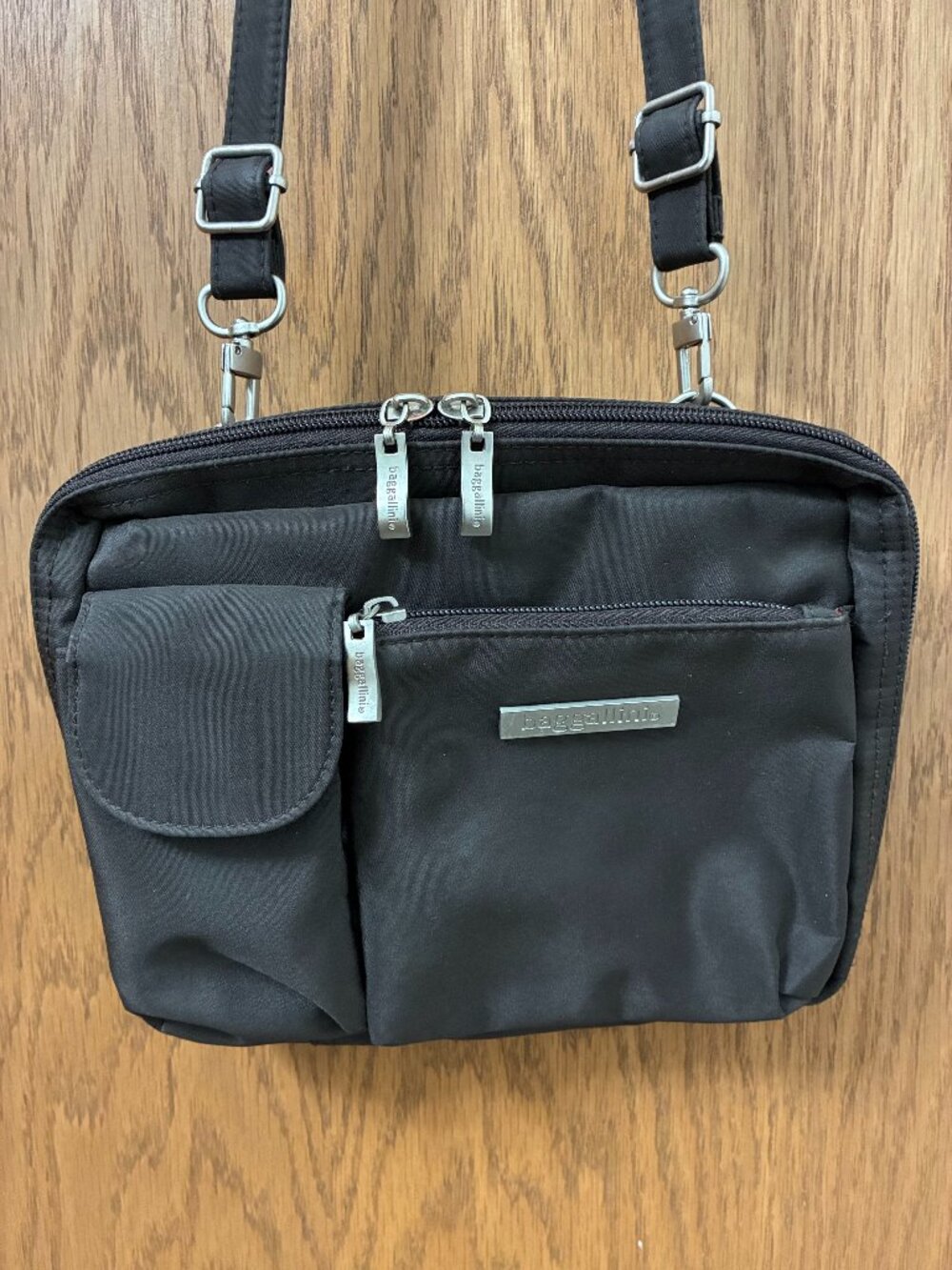 Baggallini Brown Crossbody Travel Bag Organizer